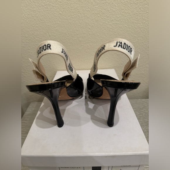 DIOR J'Adior Pump - Black Patent Leather - Size 38 (7.5/8) - Great Condition - Picture 4 of 14